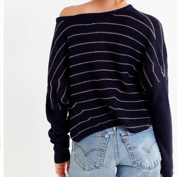 UO striped sweater - Picture 4 of 4